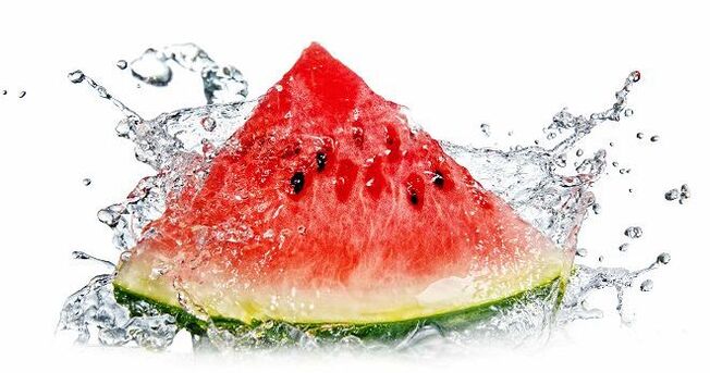 Watermelon is a sweet berry that is ideal for maintaining a diet